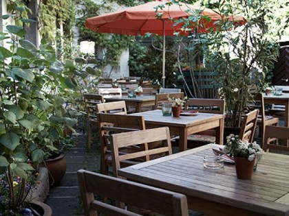 照片: Weinhaus Merowingerhof