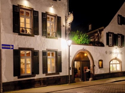 照片: Weinhaus Merowingerhof